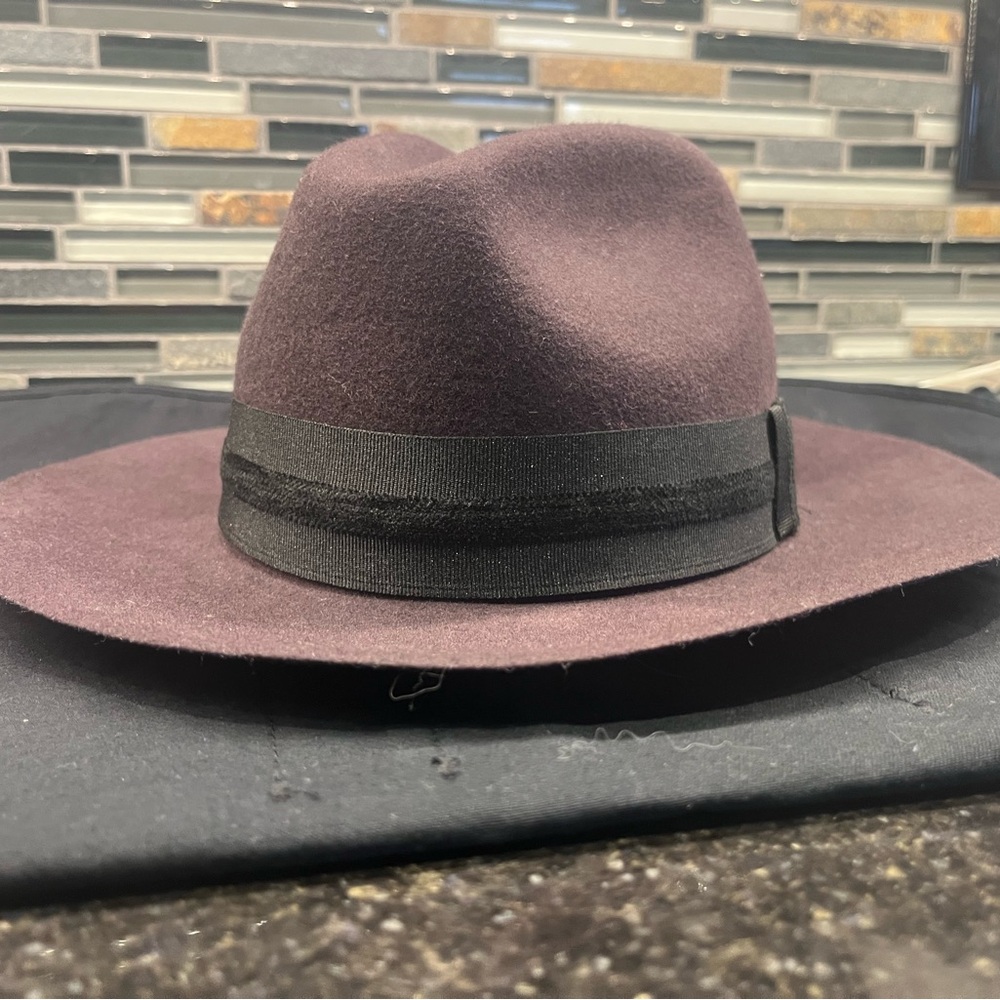 Women’s Plum Fedora Hat